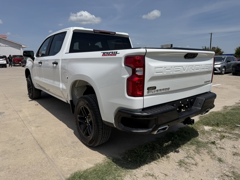 chevrolet silverado 1500 2025 3GCUKCED6SG359909 image chevrolet silverado 1500 2025 3GCUKCED6SG359909 image